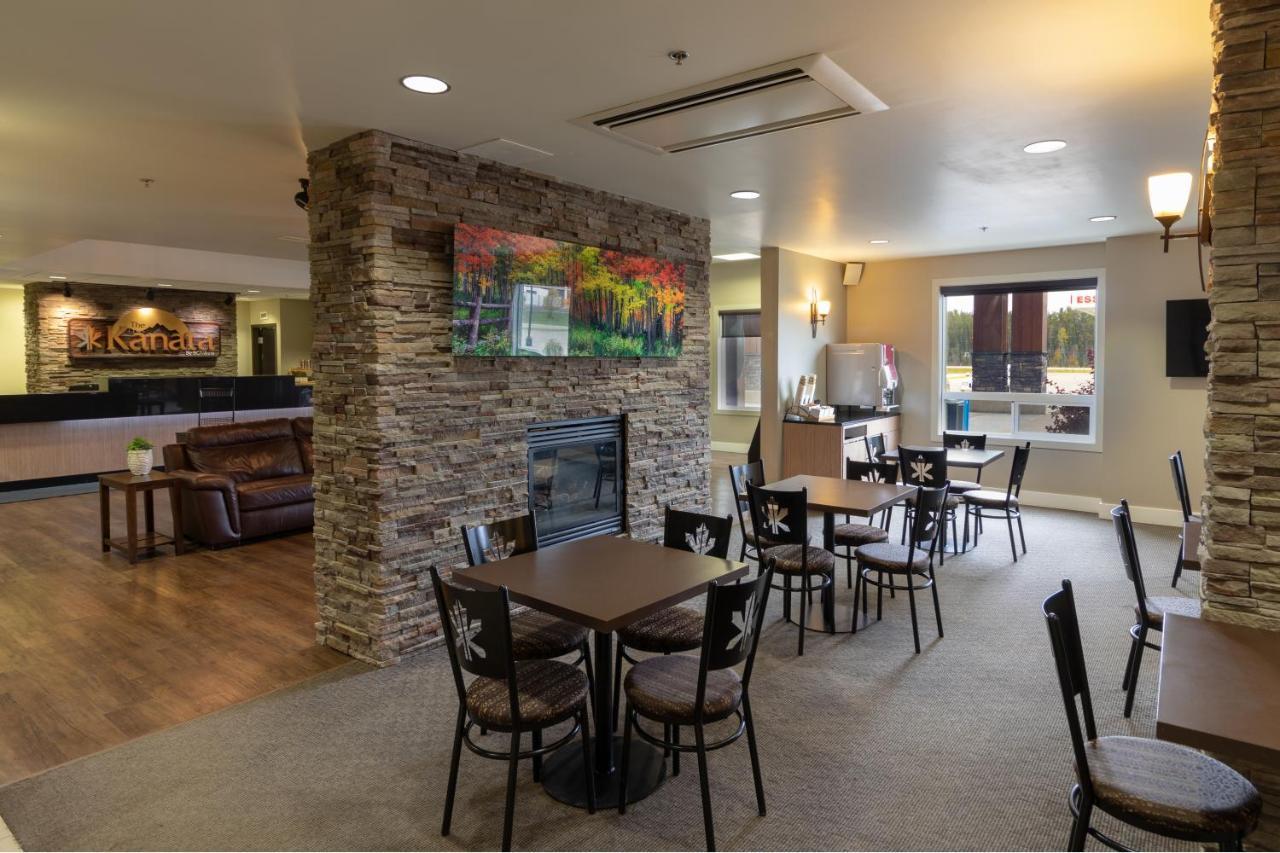 Kanata Whitecourt Exteriör bild