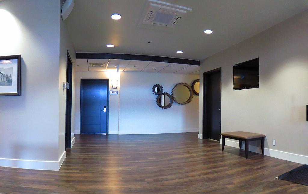 Kanata Whitecourt Exteriör bild